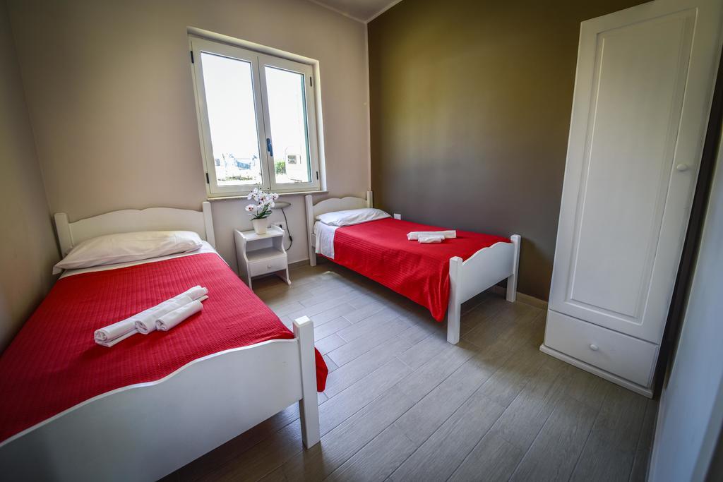 Marina Di Rossano Village Club Bagian luar foto